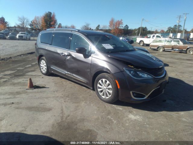 CHRYSLER PACIFICA 2018 2c4rc1bg3jr142719