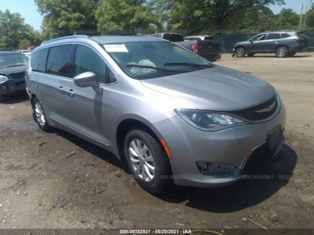 CHRYSLER PACIFICA 2018 2c4rc1bg3jr237121