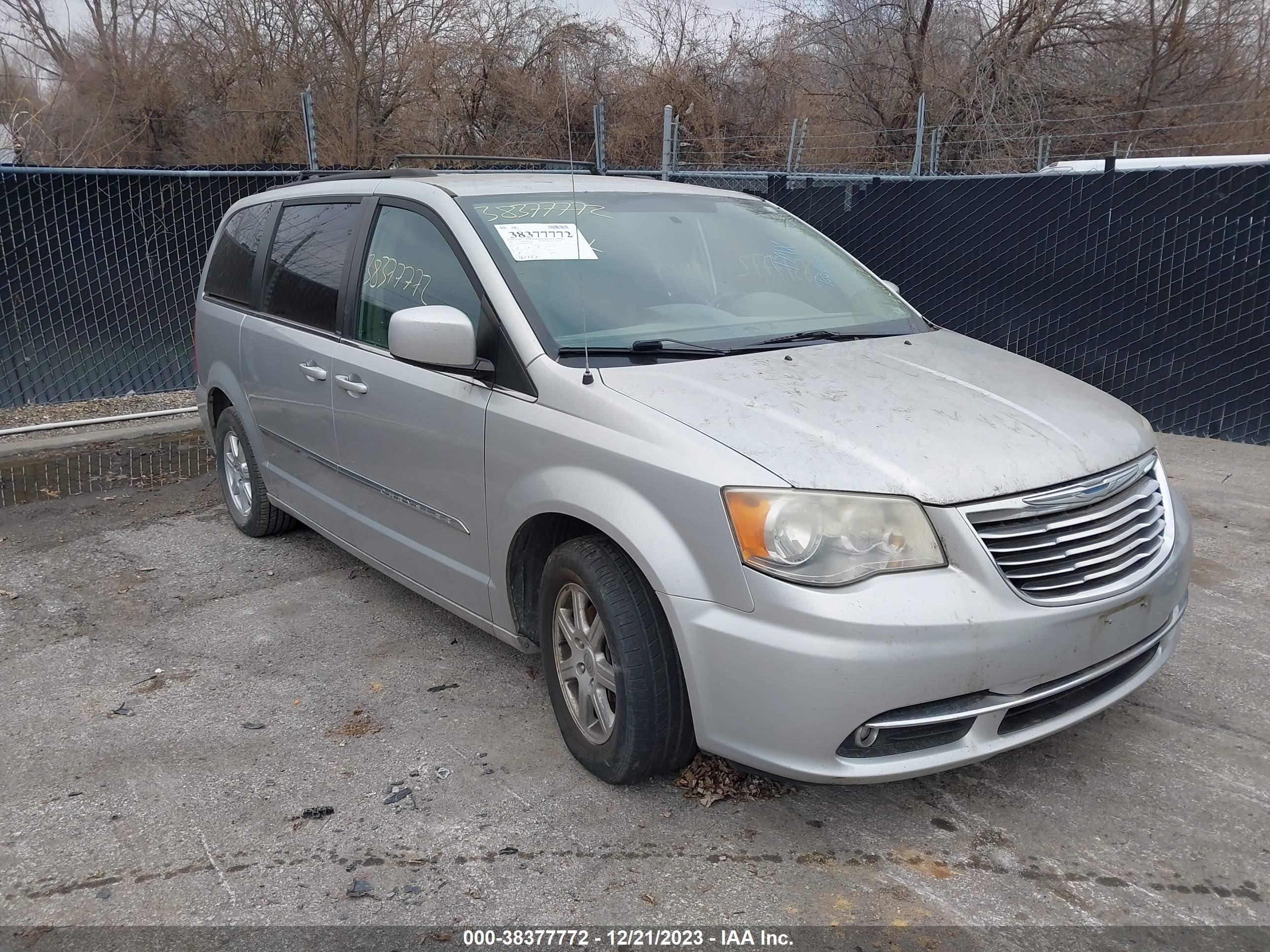 CHRYSLER TOWN & COUNTRY 2012 2c4rc1bg4cr286900