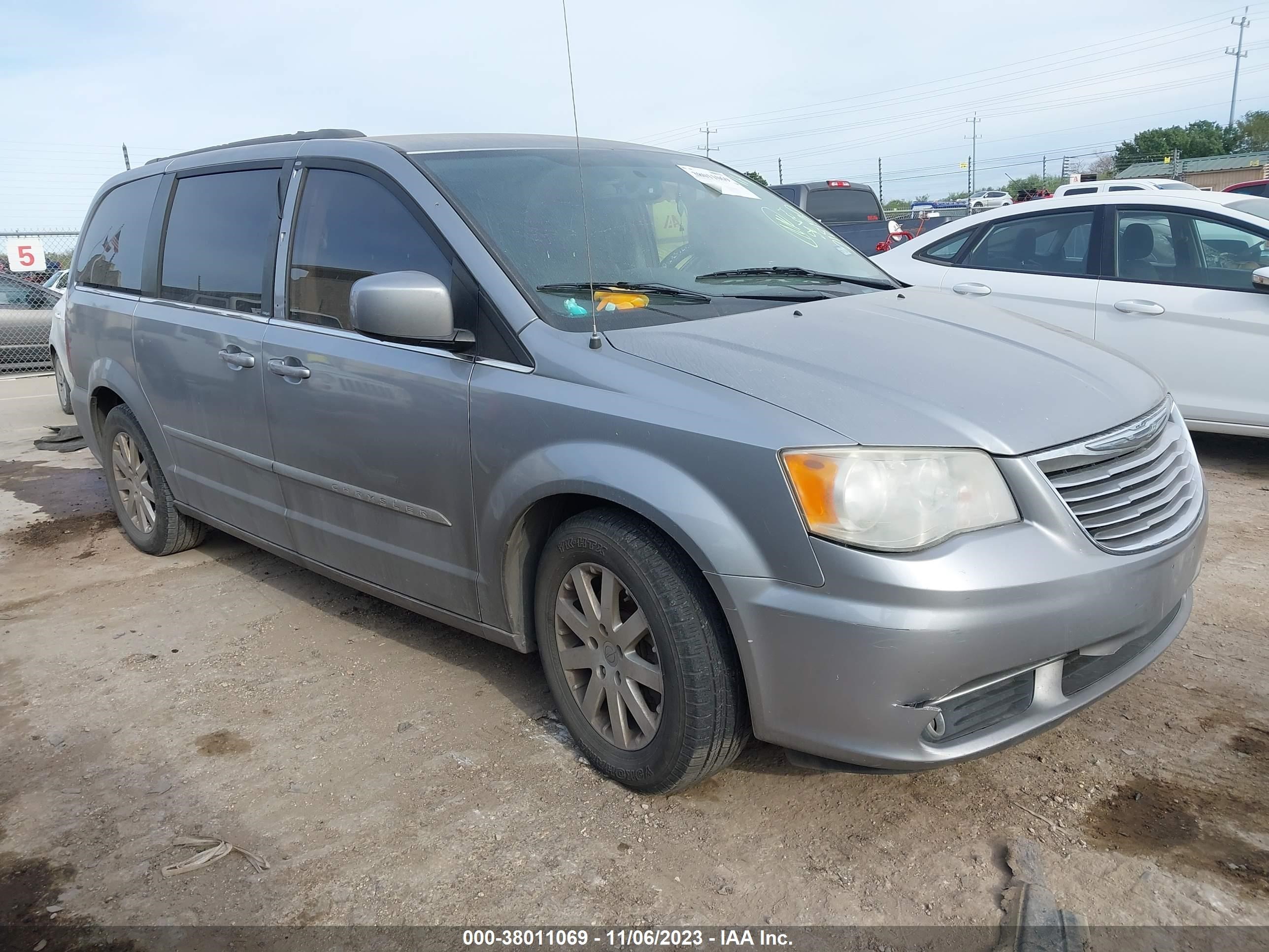 CHRYSLER TOWN & COUNTRY 2014 2c4rc1bg4er218132