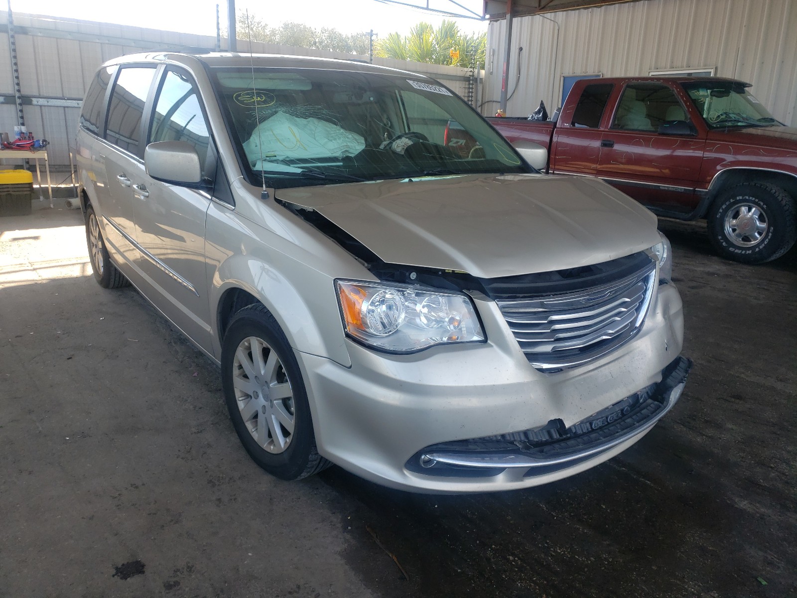 CHRYSLER TOWN &AMP COU 2016 2c4rc1bg4gr228839