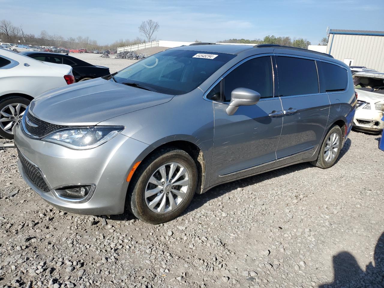 CHRYSLER PACIFICA 2017 2c4rc1bg4hr526308