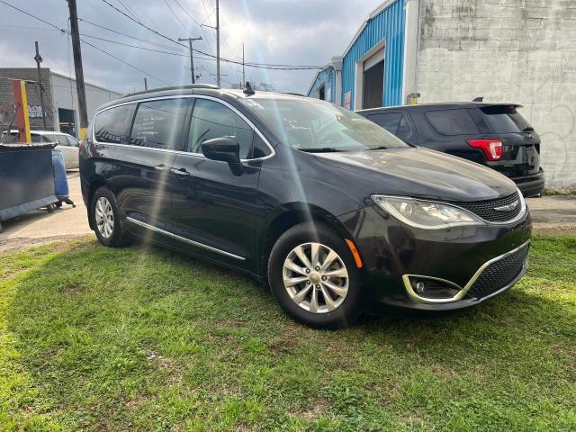 CHRYSLER PACIFICA T 2017 2c4rc1bg4hr530097