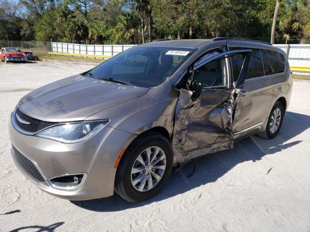 CHRYSLER PACIFICA T 2017 2c4rc1bg4hr552360