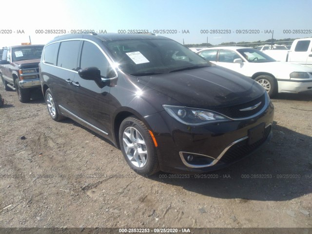 CHRYSLER PACIFICA 2017 2c4rc1bg4hr584368