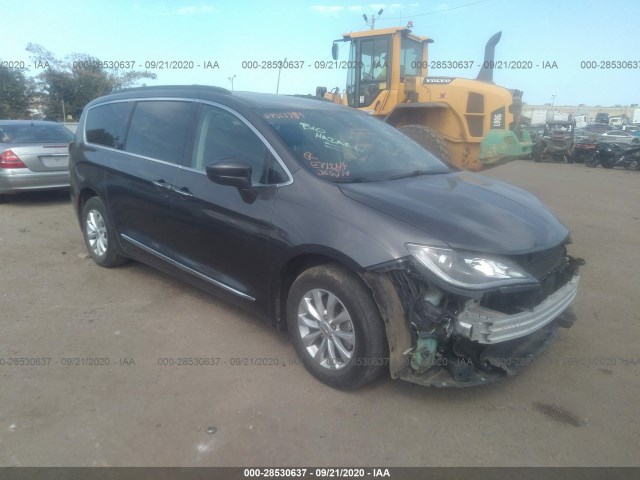 CHRYSLER PACIFICA 2017 2c4rc1bg4hr642530