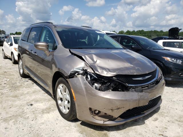 CHRYSLER PACIFICA T 2017 2c4rc1bg4hr668013