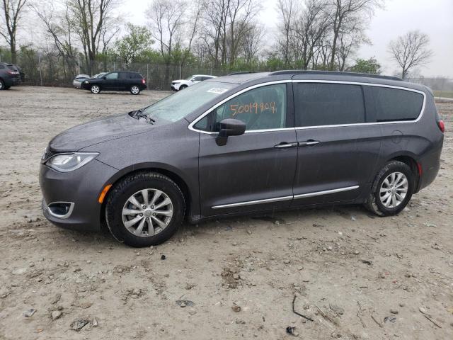 CHRYSLER PACIFICA 2017 2c4rc1bg4hr720238