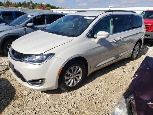 CHRYSLER PACIFICA 2017 2c4rc1bg4hr759895