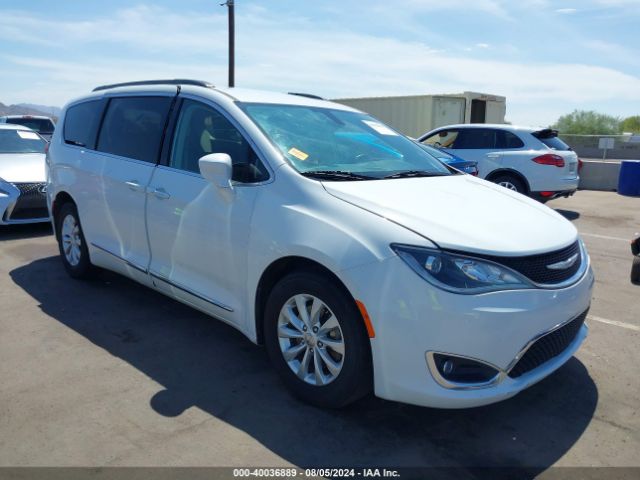 CHRYSLER PACIFICA 2017 2c4rc1bg4hr811431