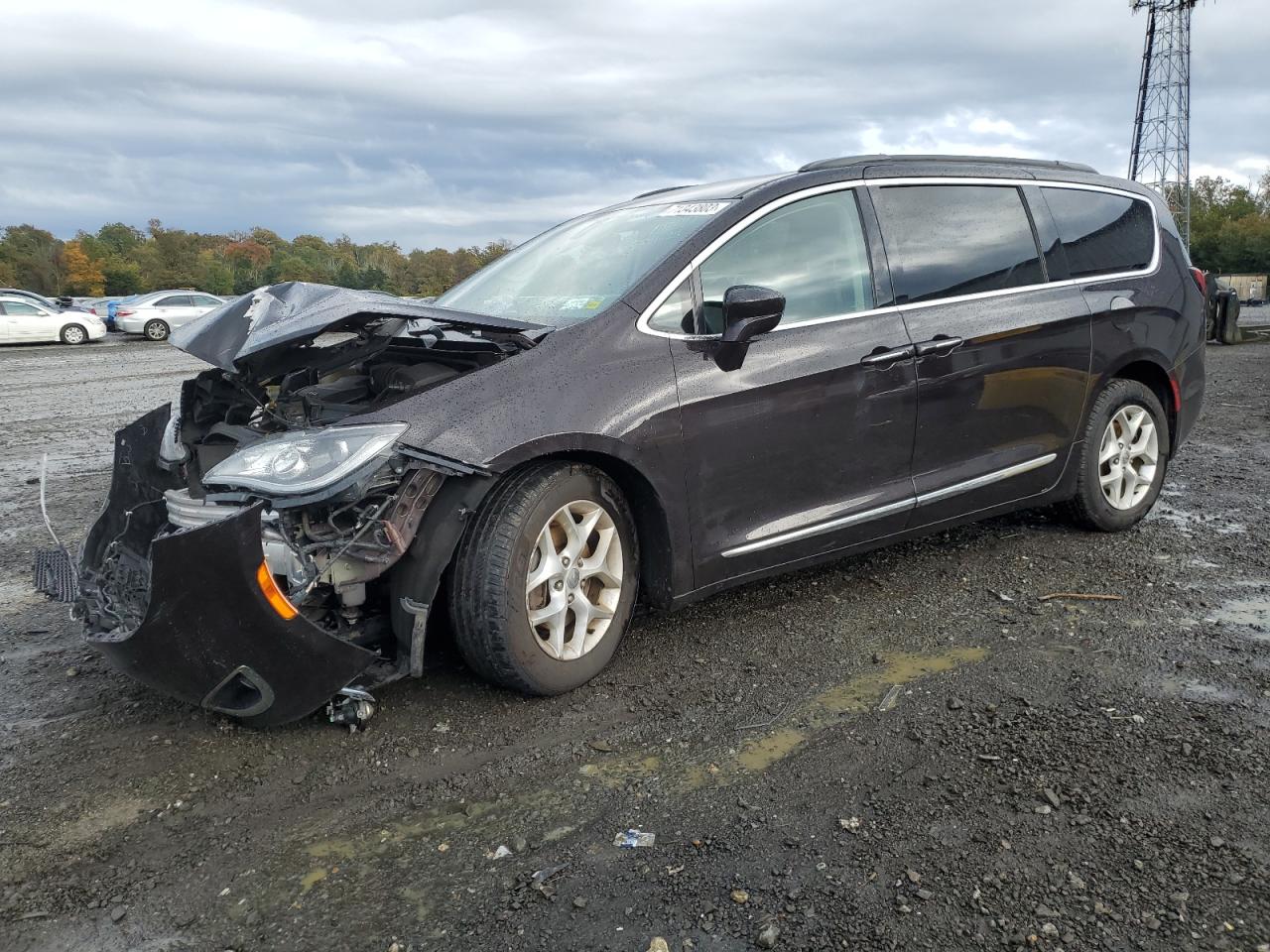 CHRYSLER PACIFICA 2017 2c4rc1bg4hr831307