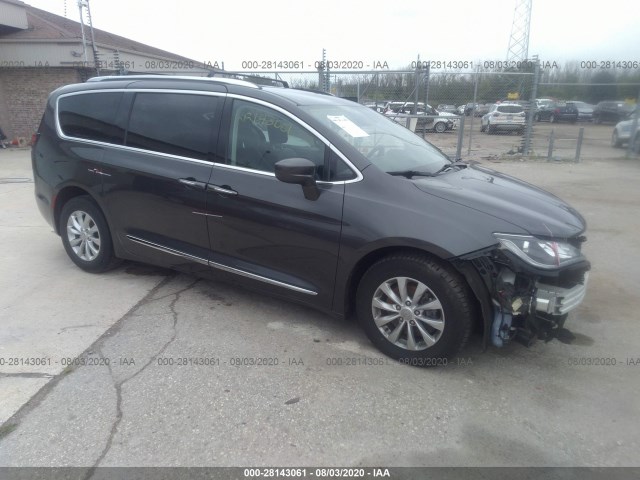 CHRYSLER PACIFICA 2018 2c4rc1bg4jr112175