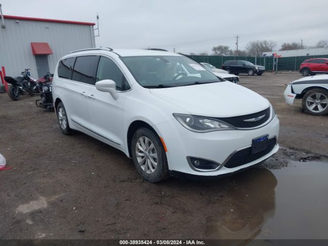 CHRYSLER PACIFICA 2018 2c4rc1bg4jr119868