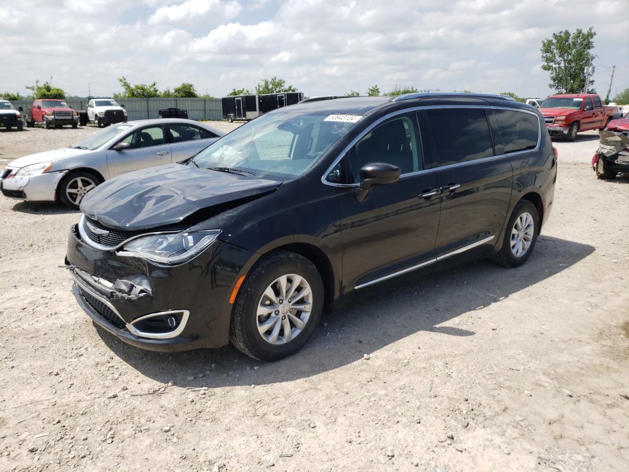 CHRYSLER PACIFICA 2018 2c4rc1bg4jr120390