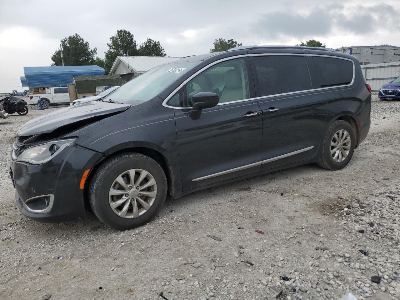 CHRYSLER PACIFICA 2018 2c4rc1bg4jr193162