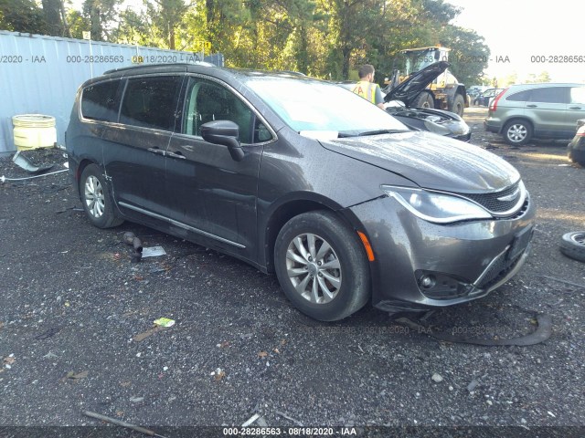 CHRYSLER PACIFICA 2018 2c4rc1bg4jr234857