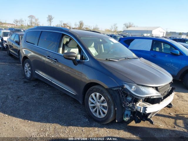 CHRYSLER PACIFICA 2018 2c4rc1bg4jr235085