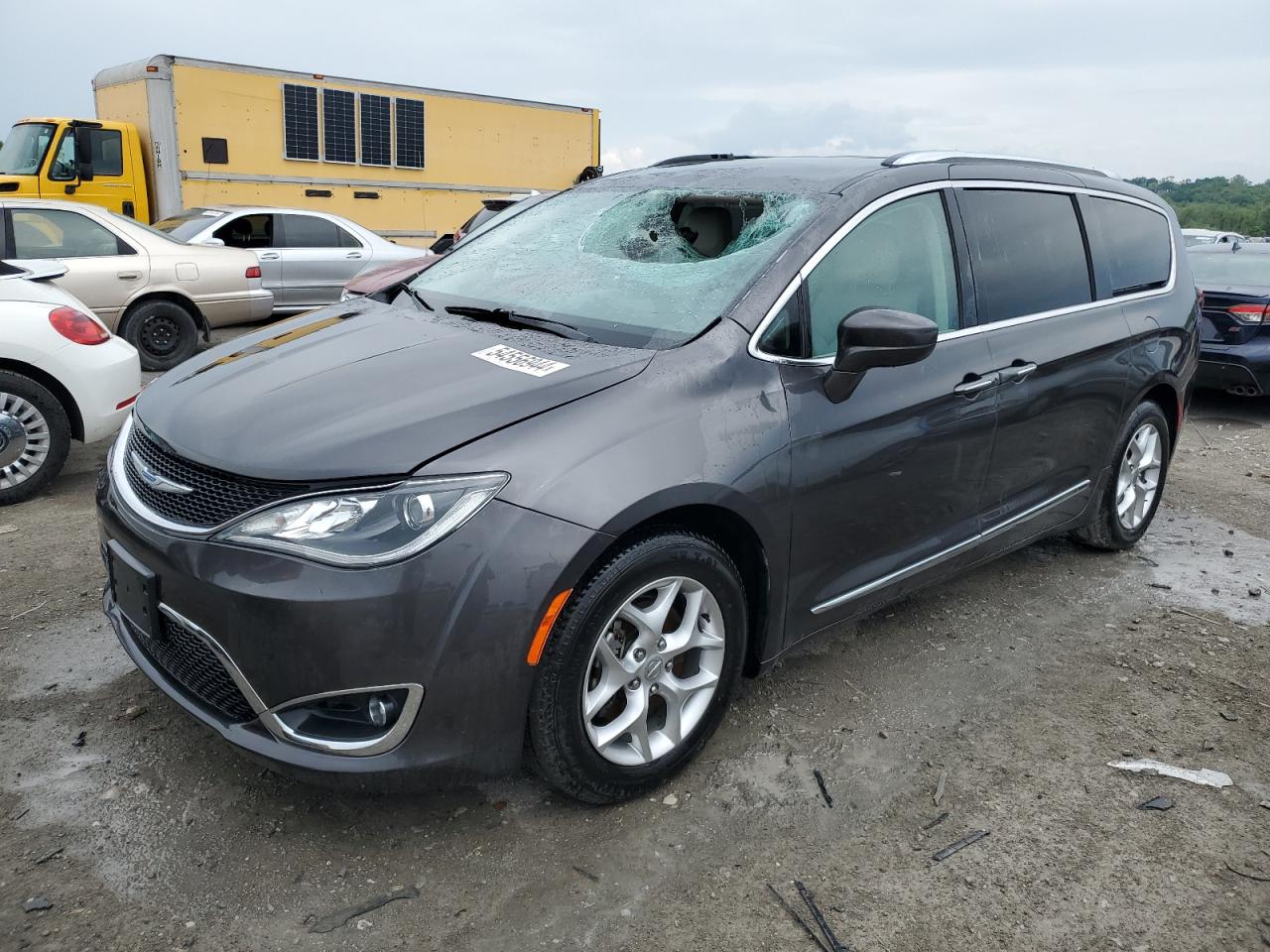 CHRYSLER PACIFICA 2018 2c4rc1bg4jr276400