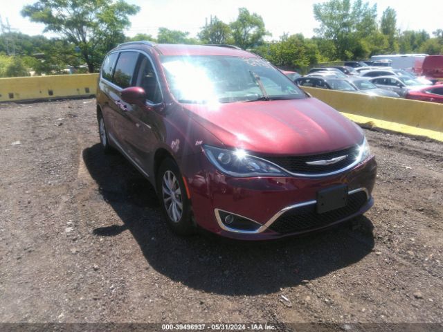 CHRYSLER PACIFICA 2018 2c4rc1bg4jr331279