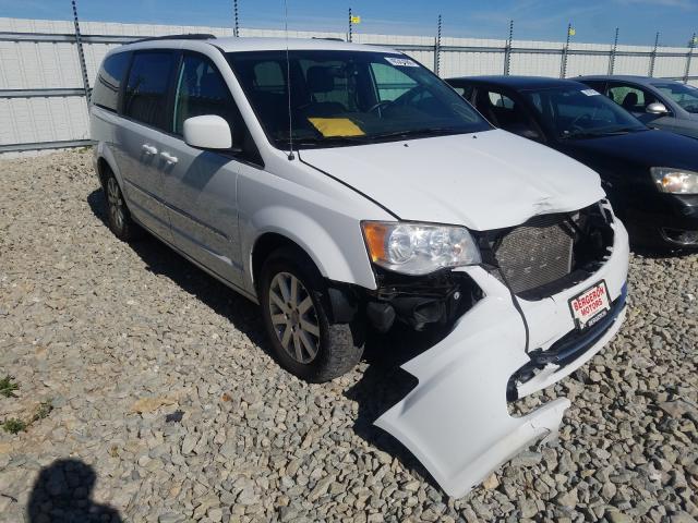 CHRYSLER TOWN &AMP COU 2015 2c4rc1bg5fr571609