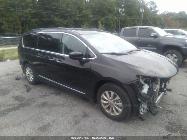 CHRYSLER PACIFICA 2017 2c4rc1bg5hr503233