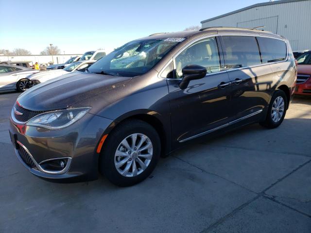 CHRYSLER PACIFICA T 2017 2c4rc1bg5hr517259