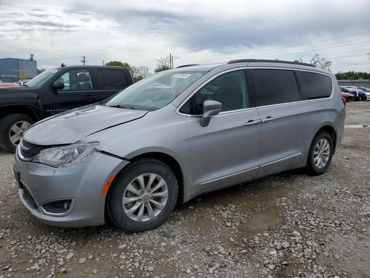 CHRYSLER PACIFICA 2017 2c4rc1bg5hr526639