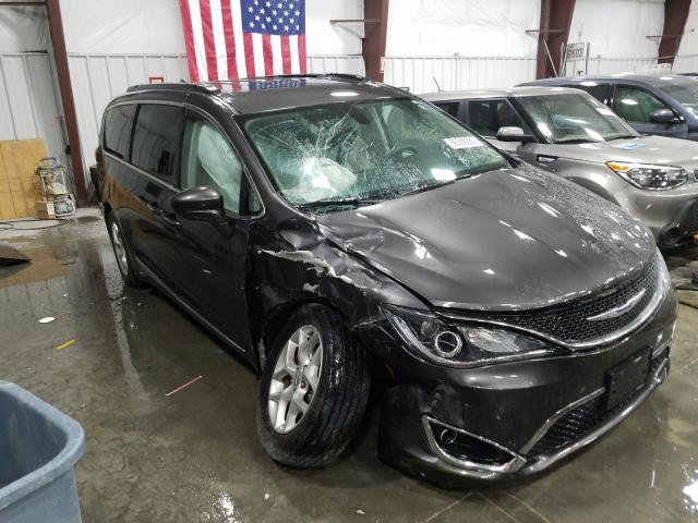 CHRYSLER PACIFICA T 2017 2c4rc1bg5hr588039