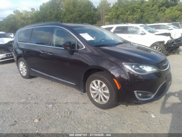 CHRYSLER PACIFICA 2017 2c4rc1bg5hr670210