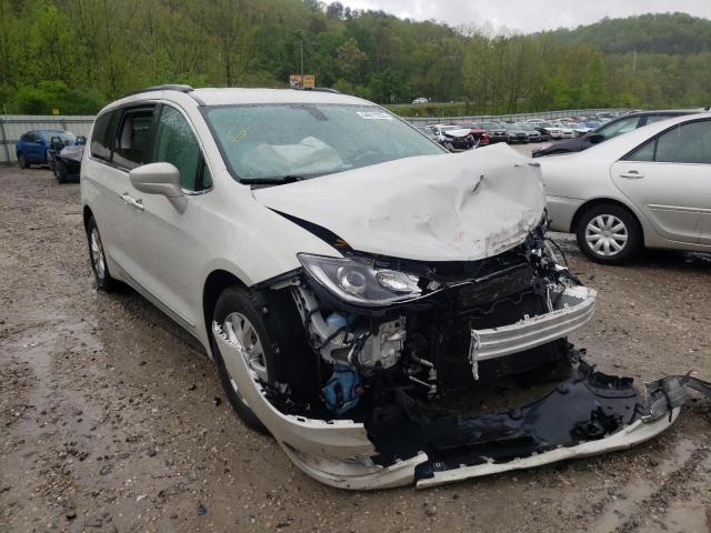 CHRYSLER PACIFICA T 2017 2c4rc1bg5hr688271