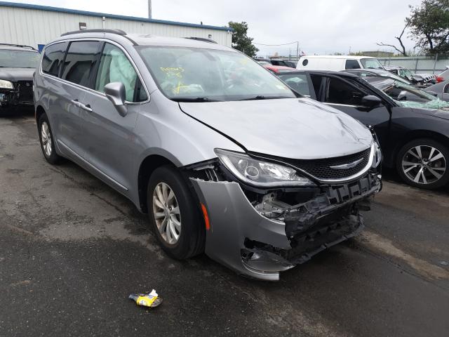 CHRYSLER PACIFICA T 2017 2c4rc1bg5hr705179