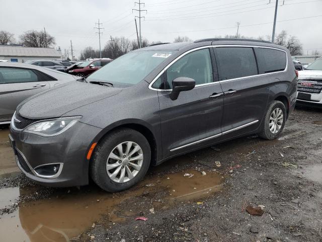 CHRYSLER PACIFICA 2017 2c4rc1bg5hr729613