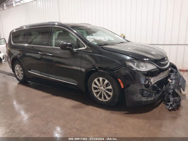 CHRYSLER PACIFICA 2017 2c4rc1bg5hr778830