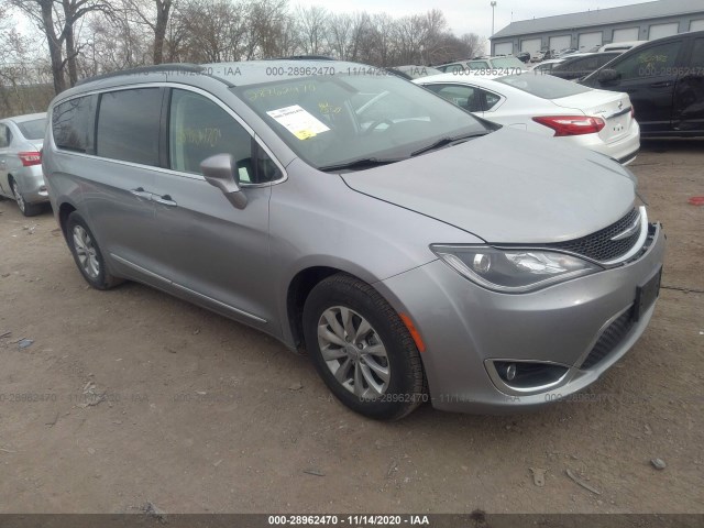 CHRYSLER PACIFICA 2017 2c4rc1bg5hr784790