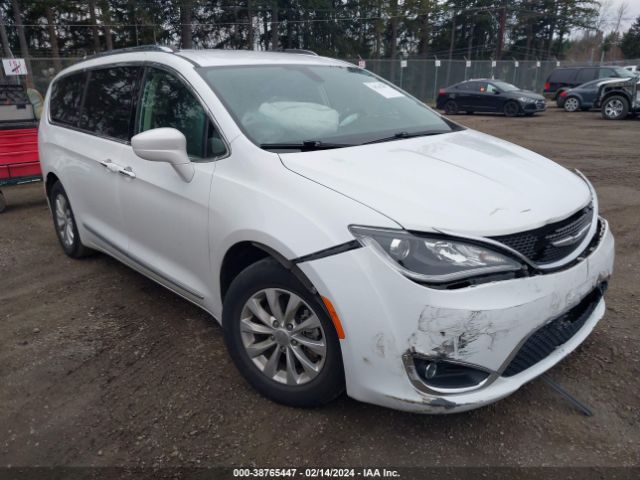 CHRYSLER PACIFICA 2018 2c4rc1bg5jr152328