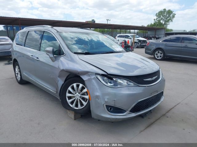 CHRYSLER PACIFICA 2018 2c4rc1bg5jr216903