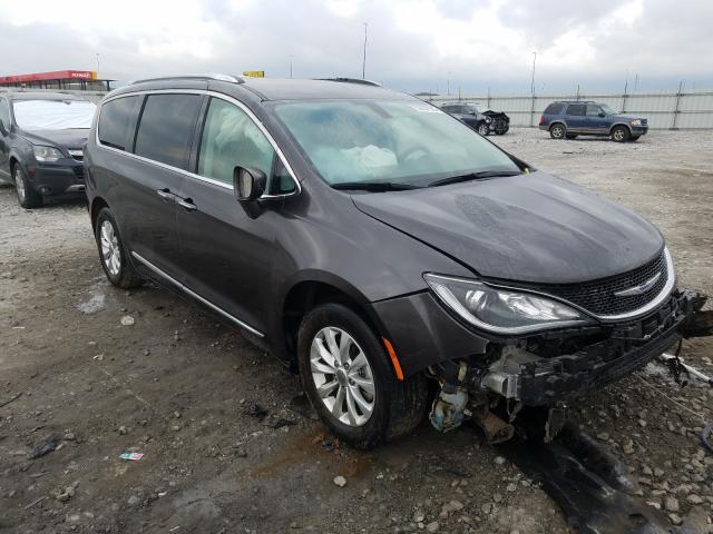 CHRYSLER PACIFICA T 2018 2c4rc1bg5jr234561