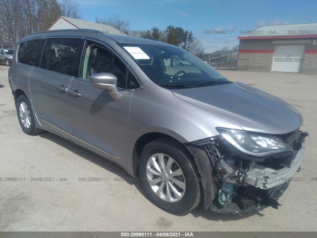 CHRYSLER PACIFICA 2018 2c4rc1bg5jr252235