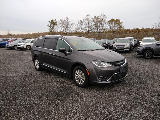 CHRYSLER PACIFICA 2019 2c4rc1bg5kr541746