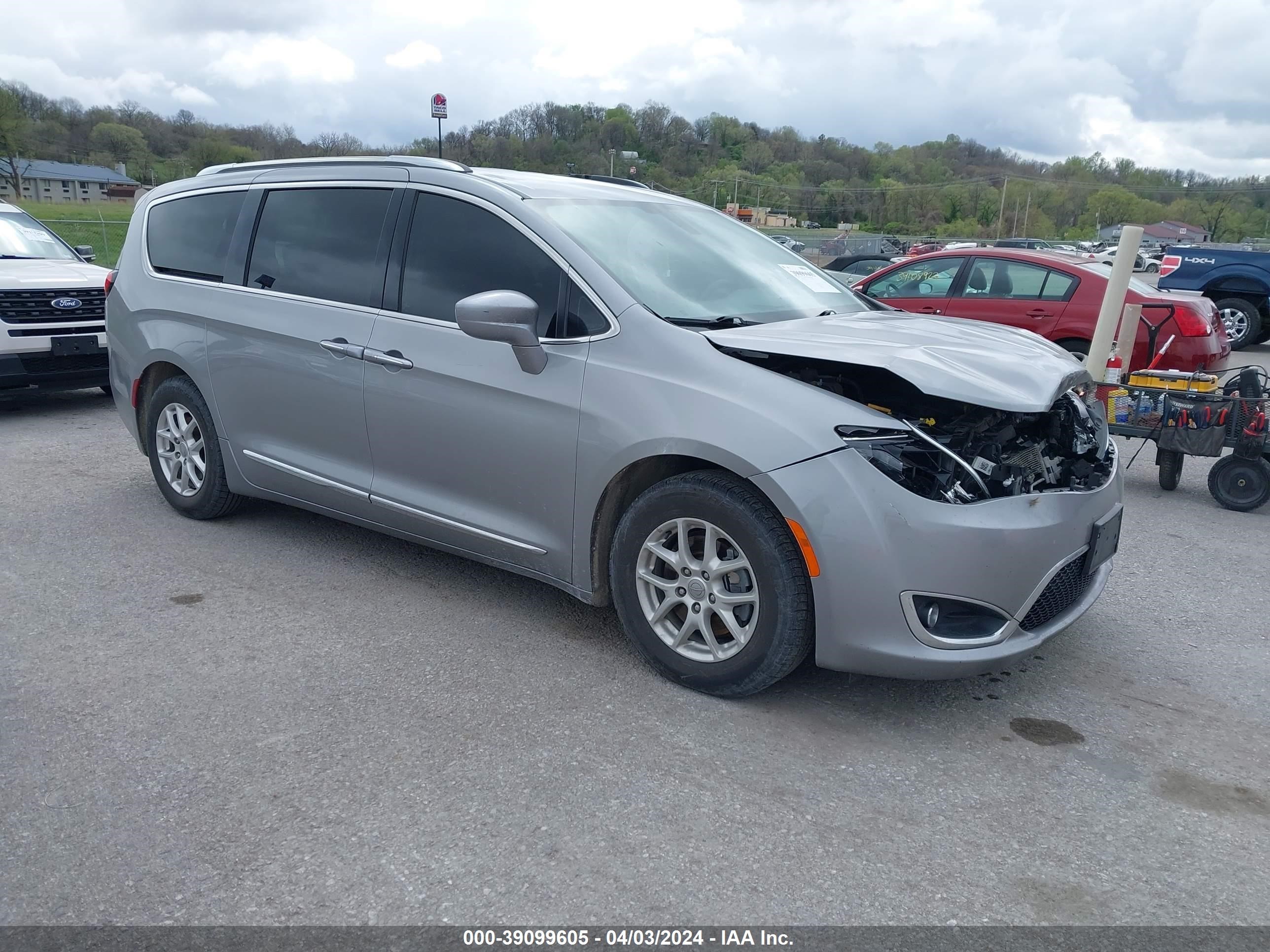 CHRYSLER PACIFICA 2020 2c4rc1bg5lr274268