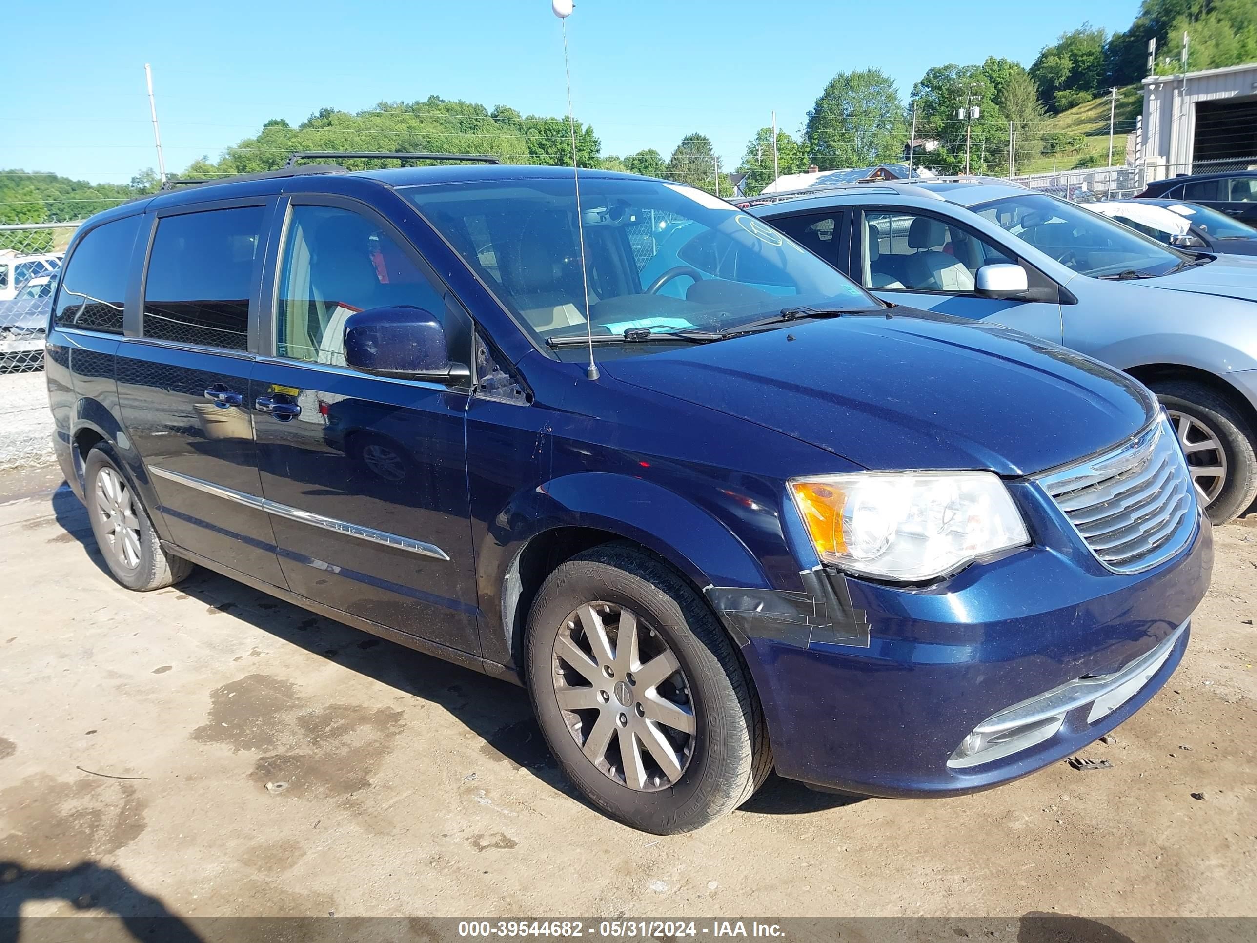 CHRYSLER TOWN & COUNTRY 2013 2c4rc1bg6dr566173