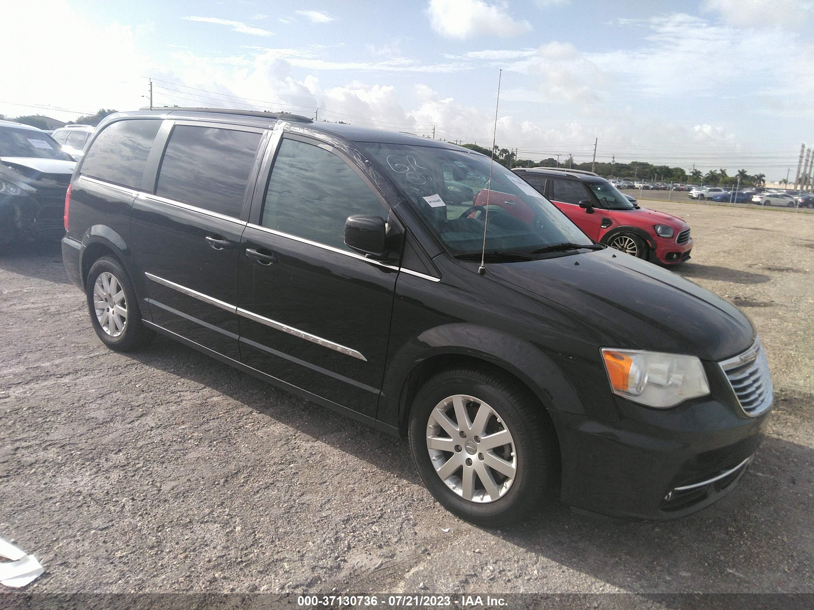 CHRYSLER TOWN & COUNTRY 2016 2c4rc1bg6gr297192