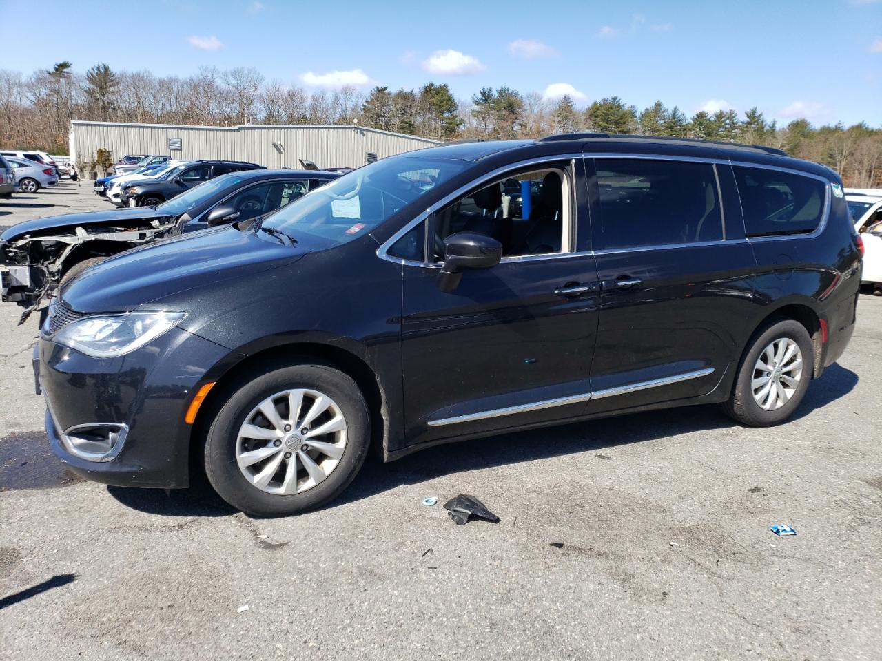 CHRYSLER PACIFICA 2017 2c4rc1bg6hr524026