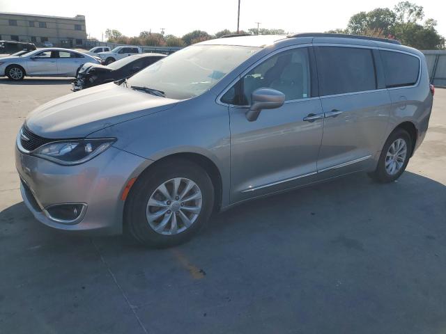 CHRYSLER PACIFICA T 2017 2c4rc1bg6hr588096