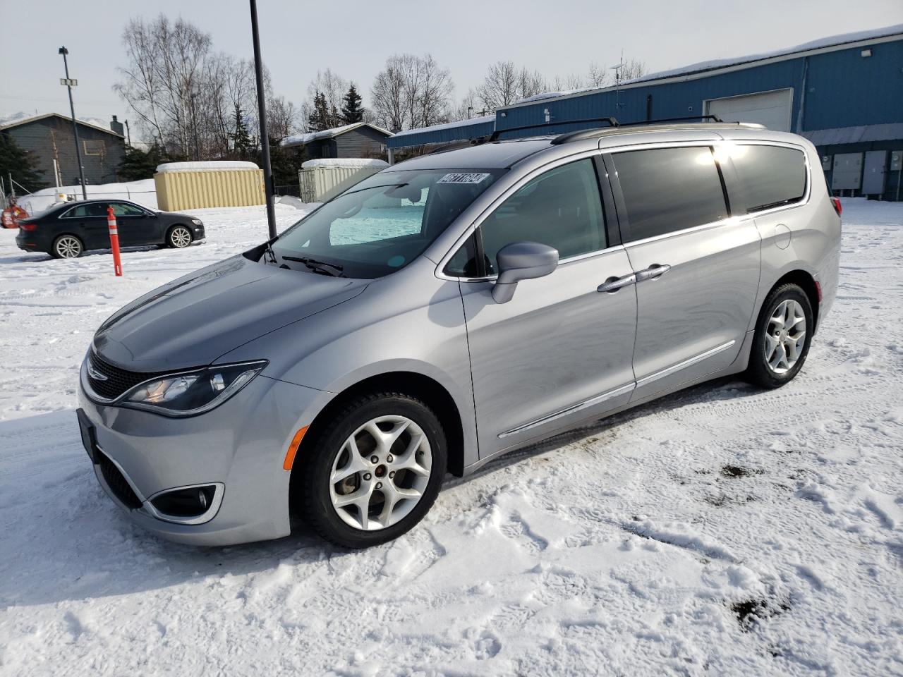 CHRYSLER PACIFICA T 2017 2c4rc1bg6hr668689