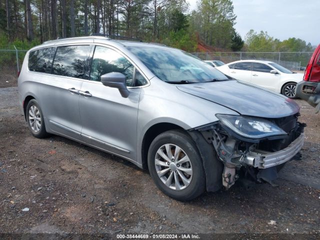 CHRYSLER PACIFICA 2018 2c4rc1bg6jr142245