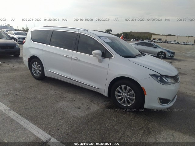 CHRYSLER PACIFICA 2018 2c4rc1bg6jr228705