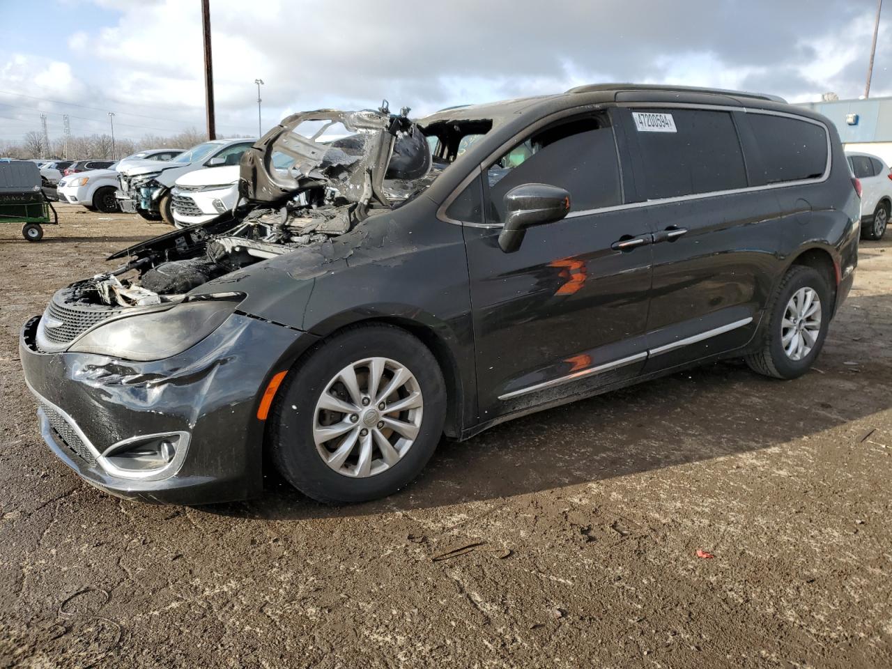 CHRYSLER PACIFICA 2018 2c4rc1bg6jr234407