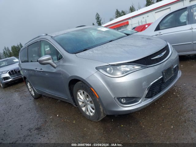 CHRYSLER PACIFICA 2018 2c4rc1bg6jr290363