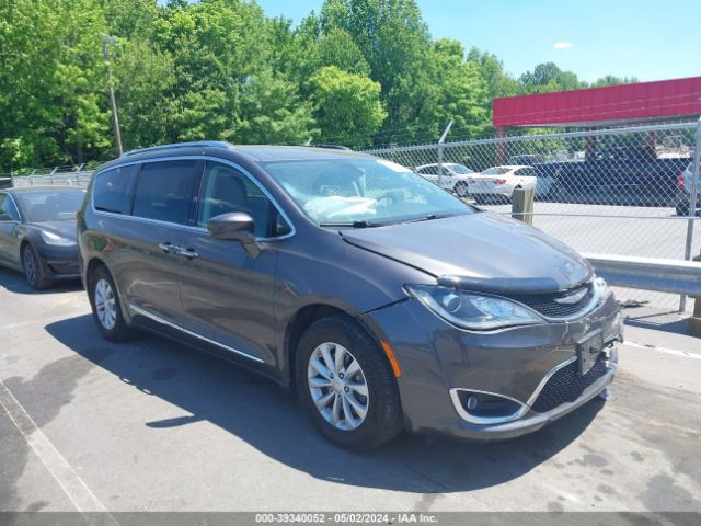 CHRYSLER PACIFICA 2018 2c4rc1bg6jr309560